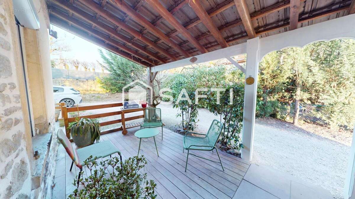 Photo 4 - Maison à SAINT-SAVIN