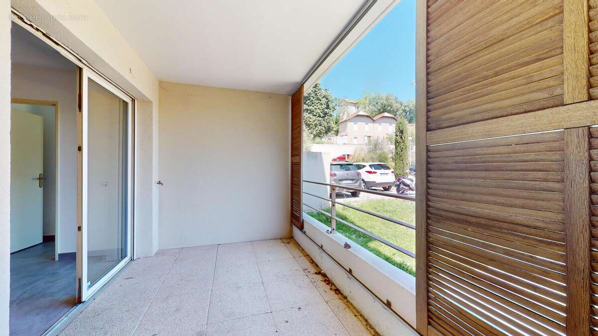 Appartement à MARSEILLE-12E