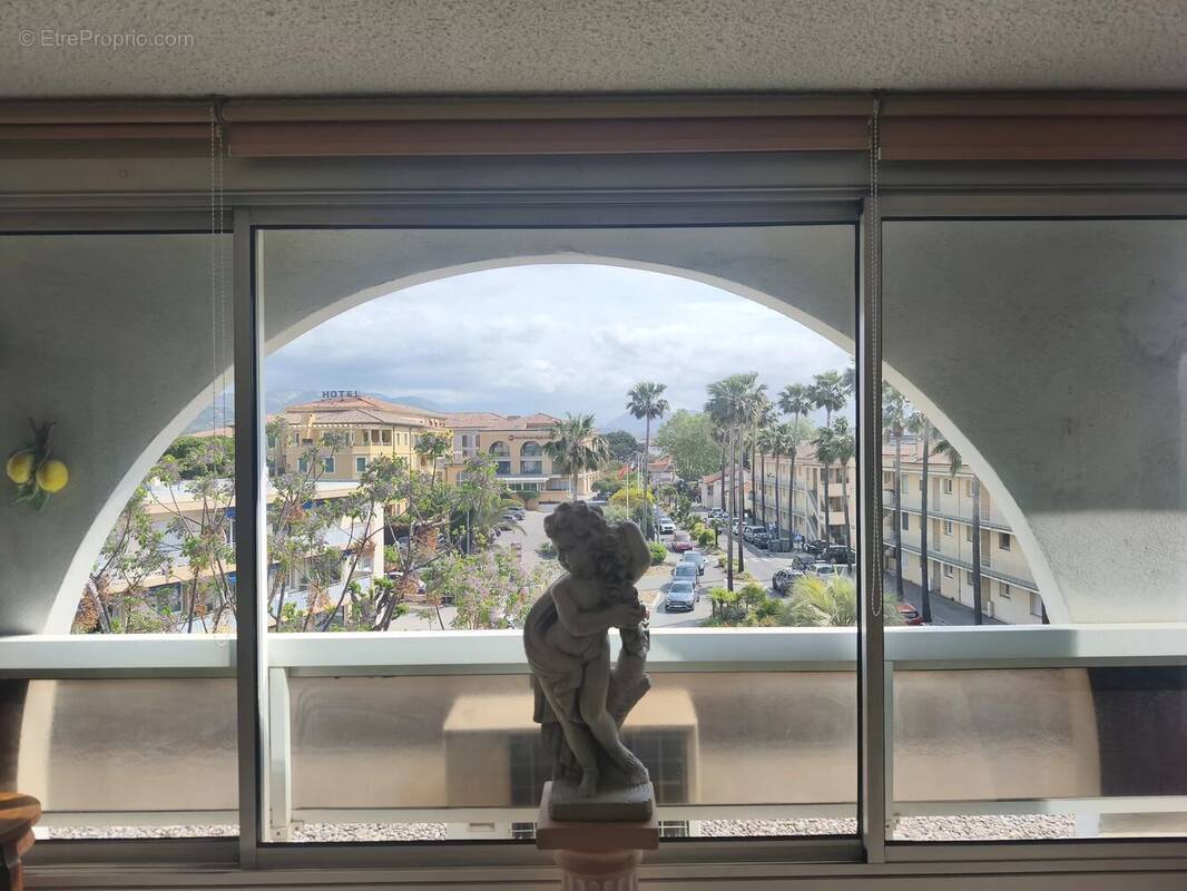 Appartement à SANARY-SUR-MER