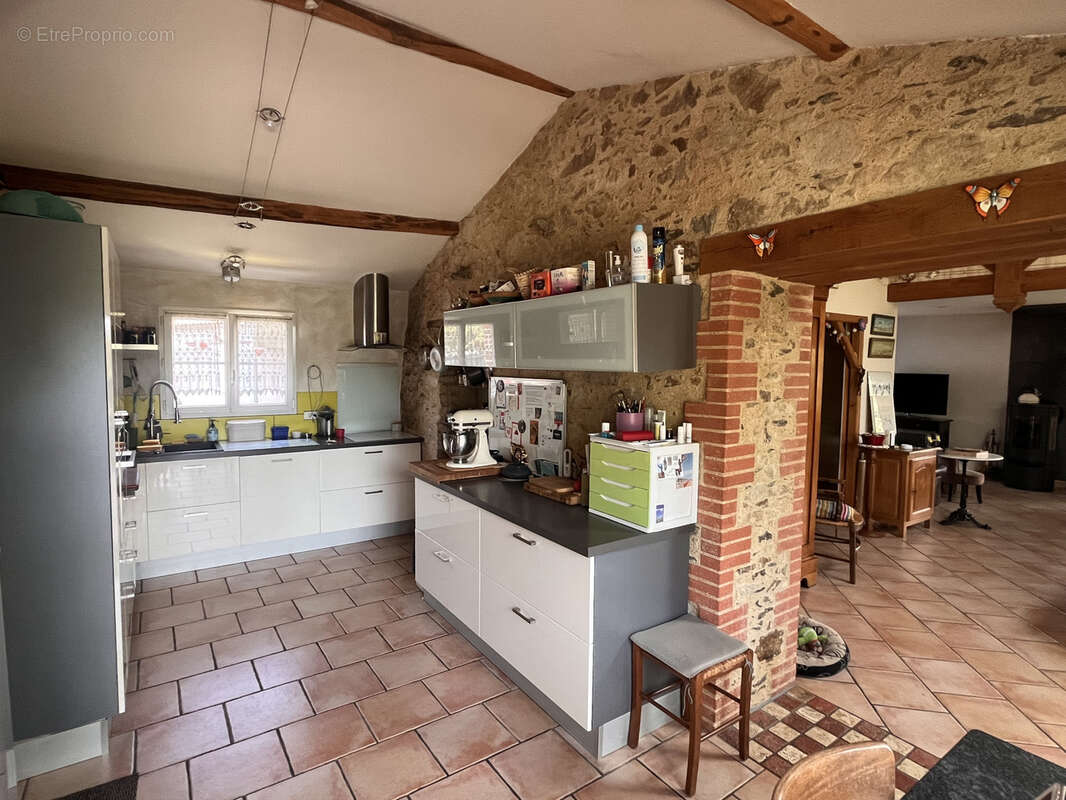 Maison à LES CLOUZEAUX