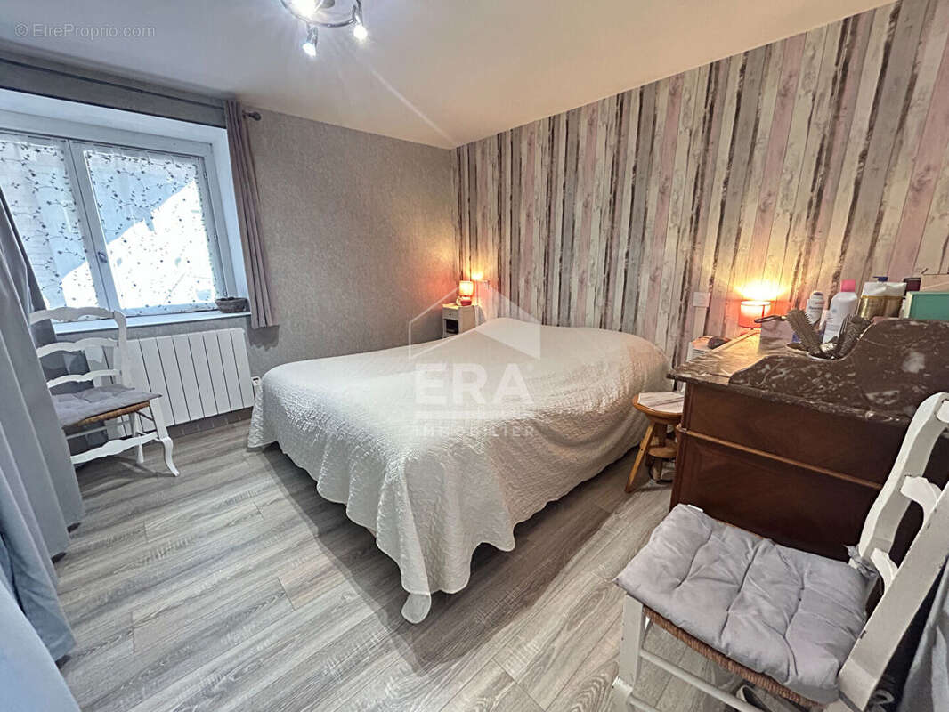 Maison à SAINT-PIERRE-SUR-DIVES