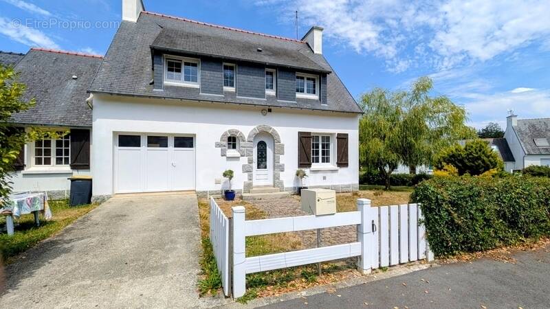 Maison à LE FAOU