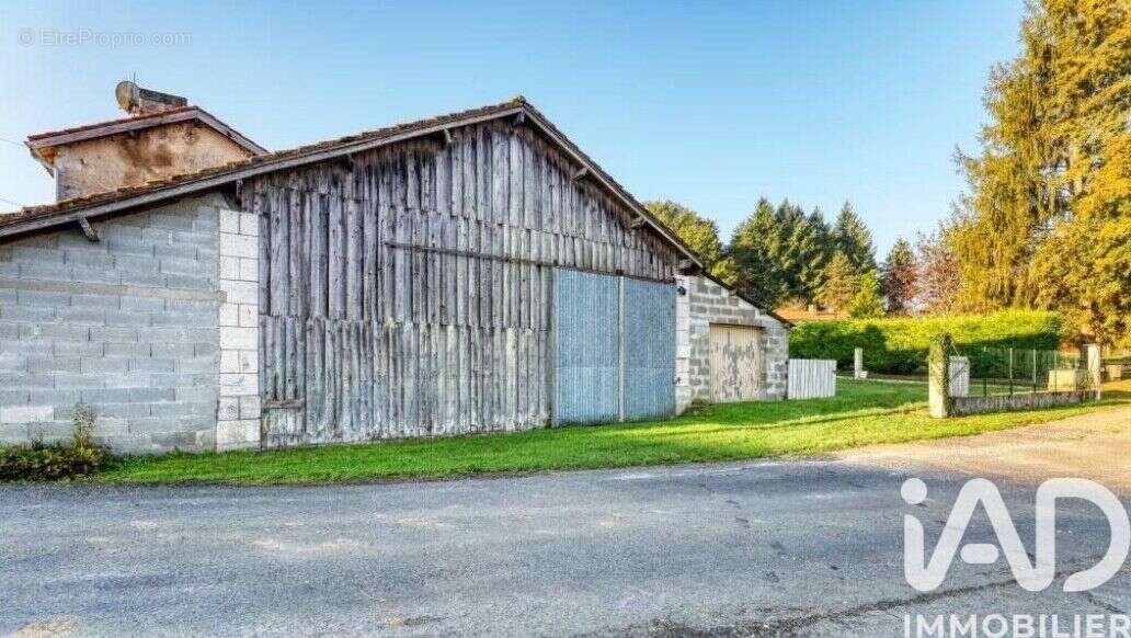 Photo 2 - Maison à ROUGNAC