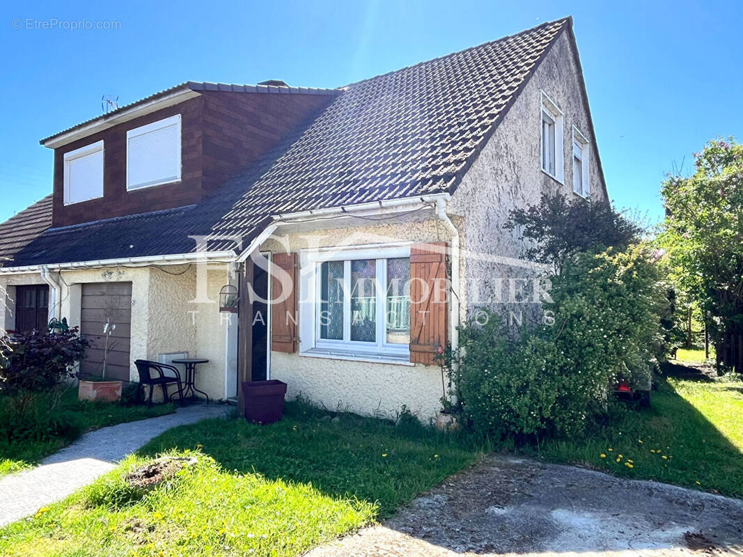 Maison à SAINT-LEU-LA-FORET