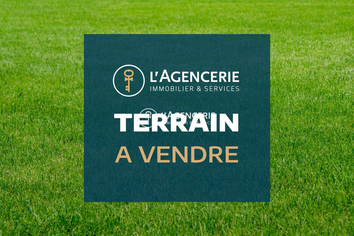 Terrain à ARTHES