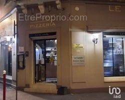 Photo 1 - Commerce à BRESLES