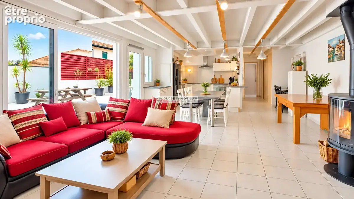 À vendre : Appartement  loft T5 . Biarritz, prox centre-ville. terrasse. Garage double garage. TOP PRIX ! - photo 3