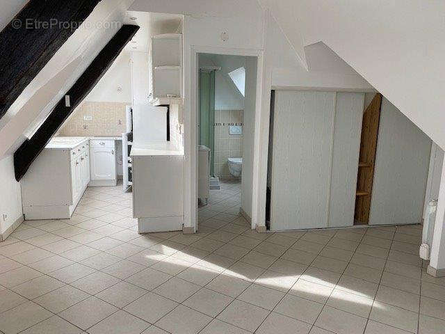 Appartement à DROUE-SUR-DROUETTE