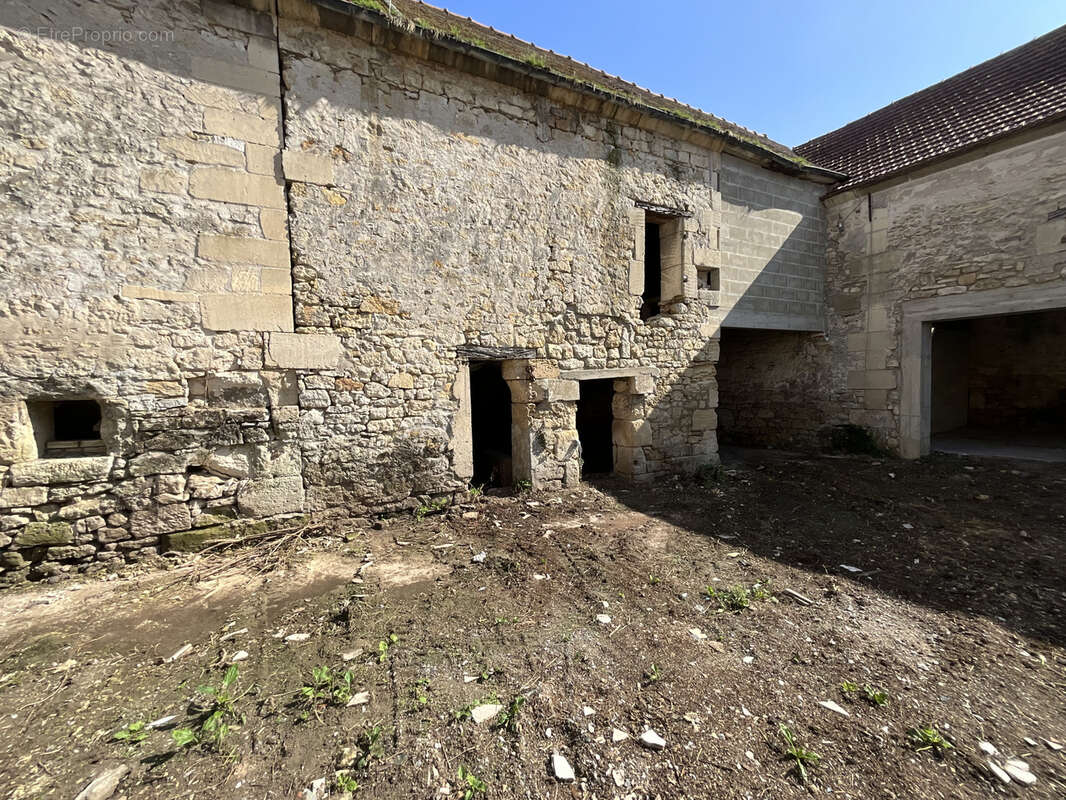 Maison à PONTPOINT