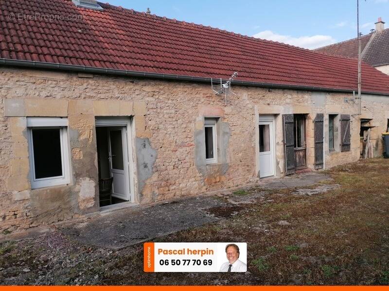 Maison à ROTS