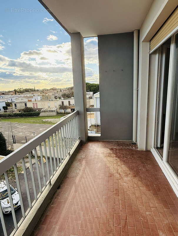 Appartement à LUNEL