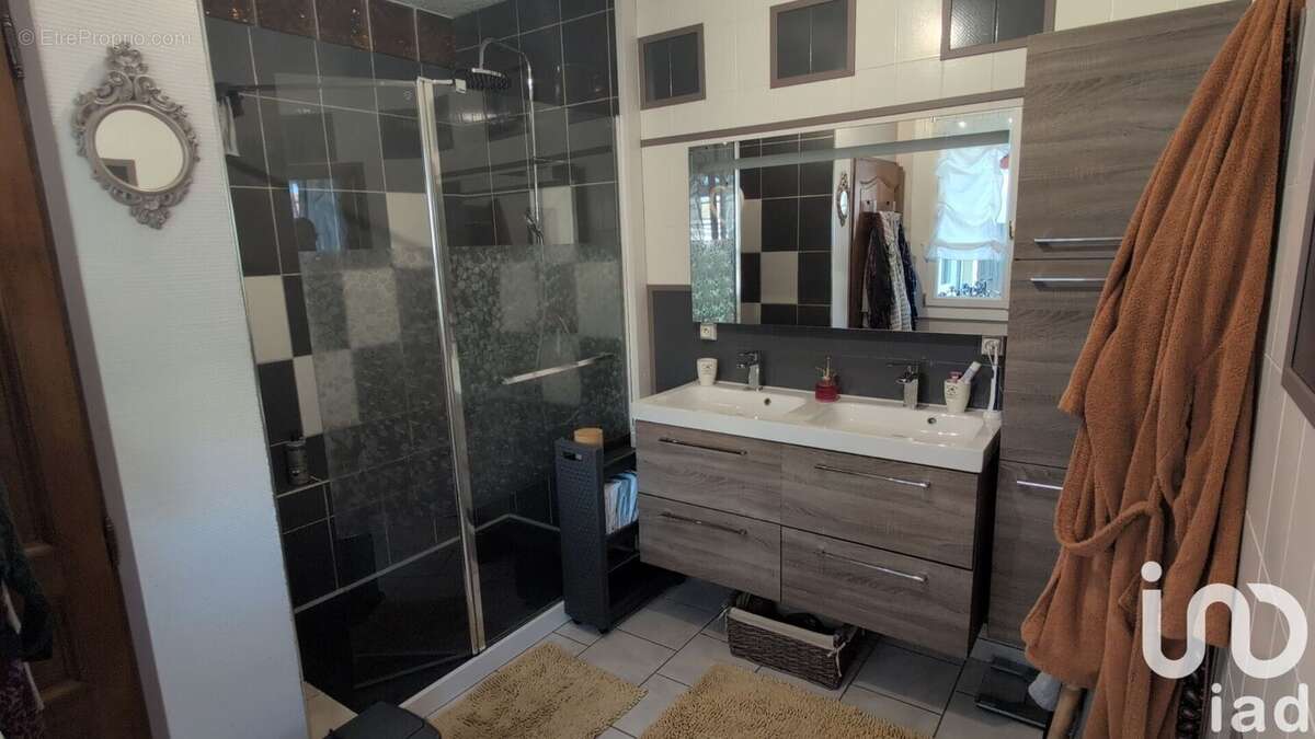 Photo 9 - Maison à ESCAUTPONT