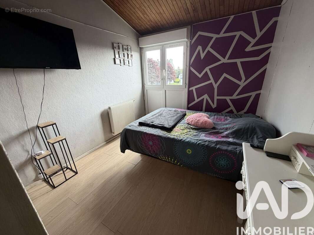 Photo 8 - Maison à LANDIVISIAU