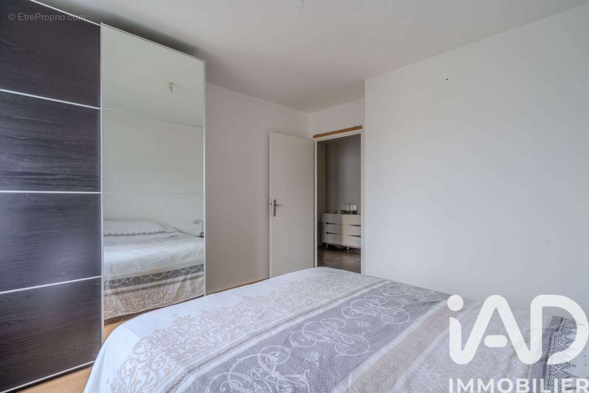 Photo 7 - Appartement à FERRIERES-EN-BRIE