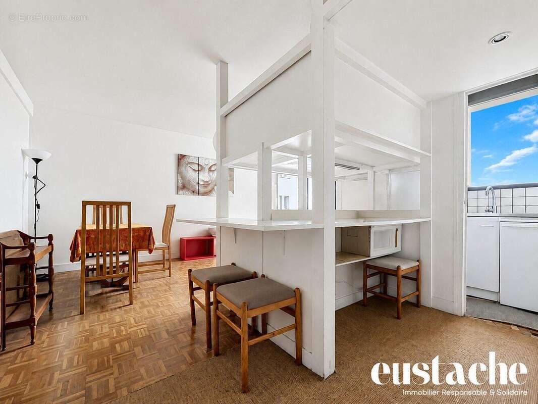 Appartement à PARIS-19E
