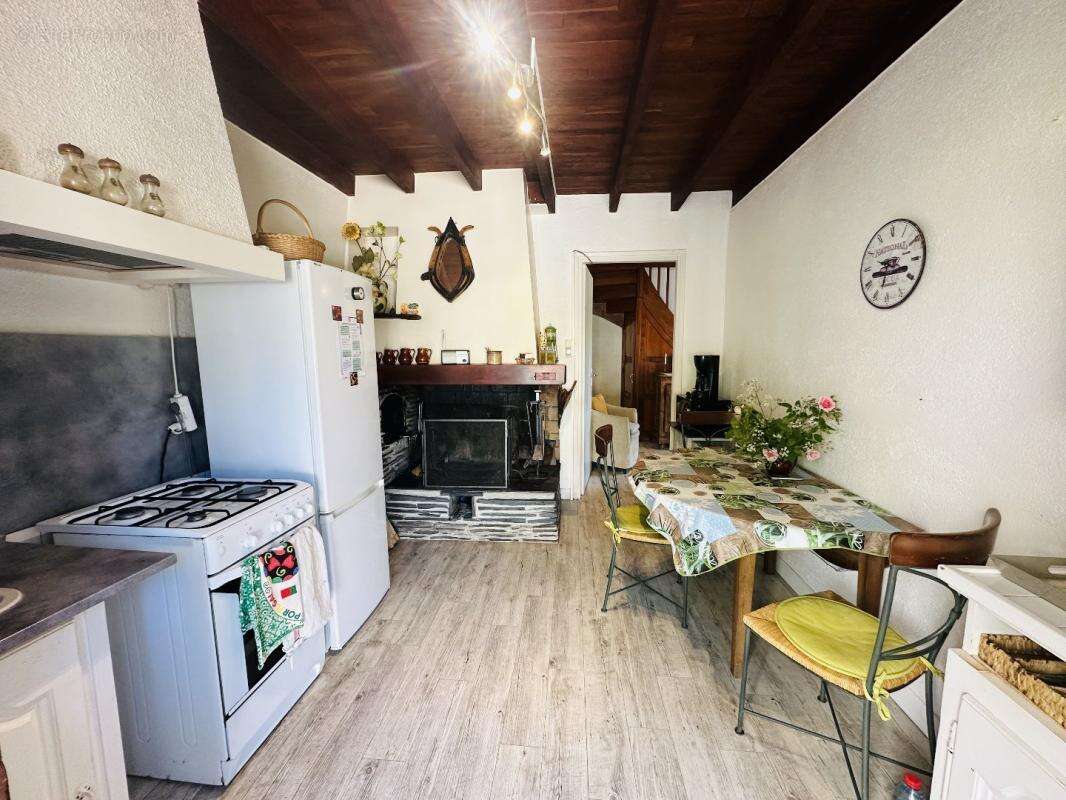 Maison à SAINT-LARY