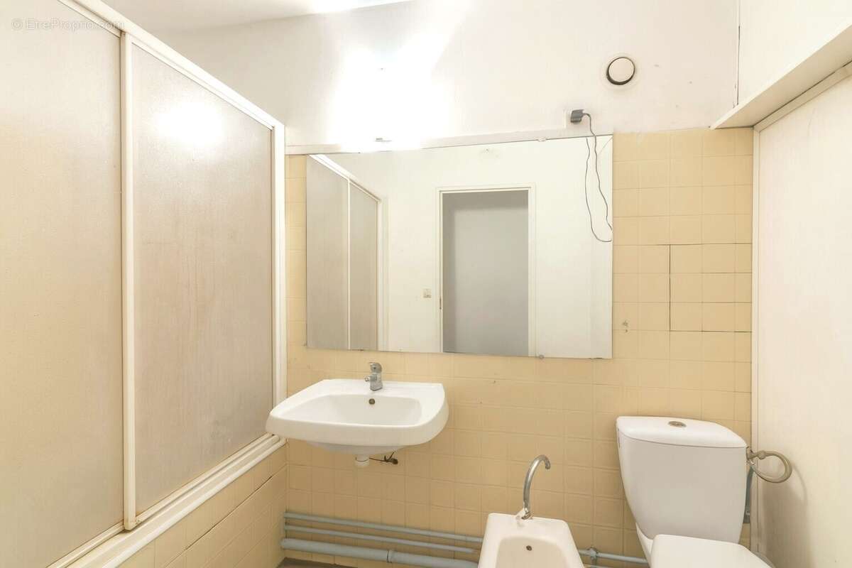 Appartement à PARIS-20E