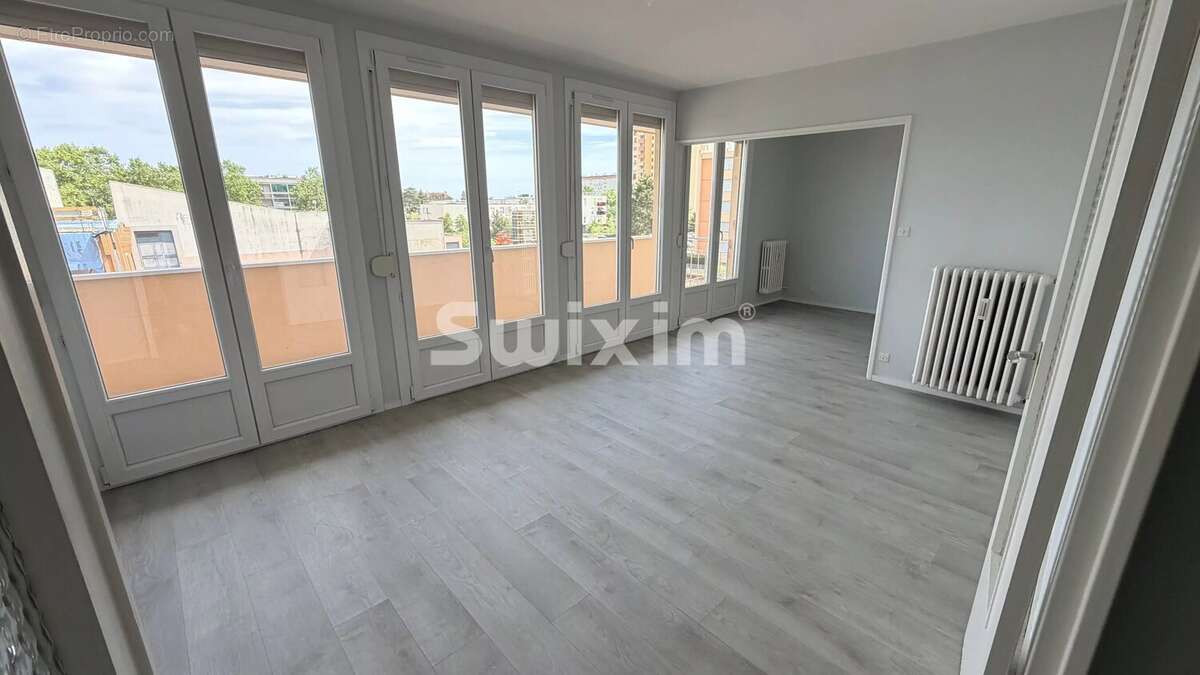 Appartement 77 m² à Chenove  - photo 3