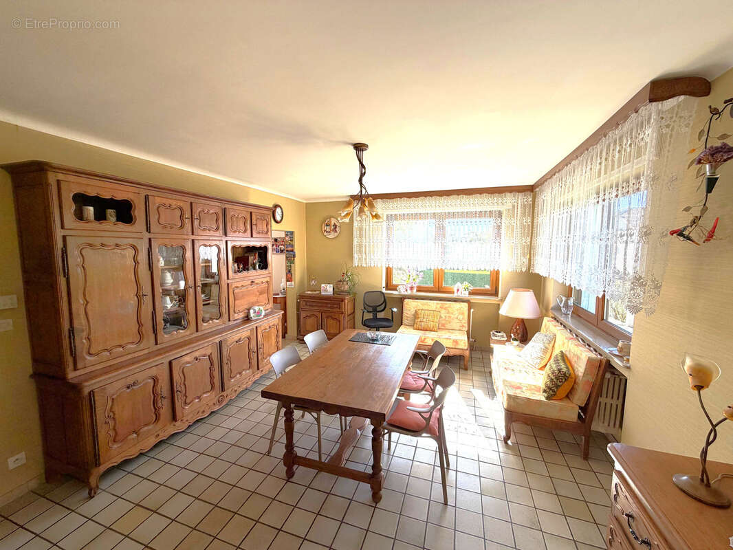 Maison à AMANVILLERS
