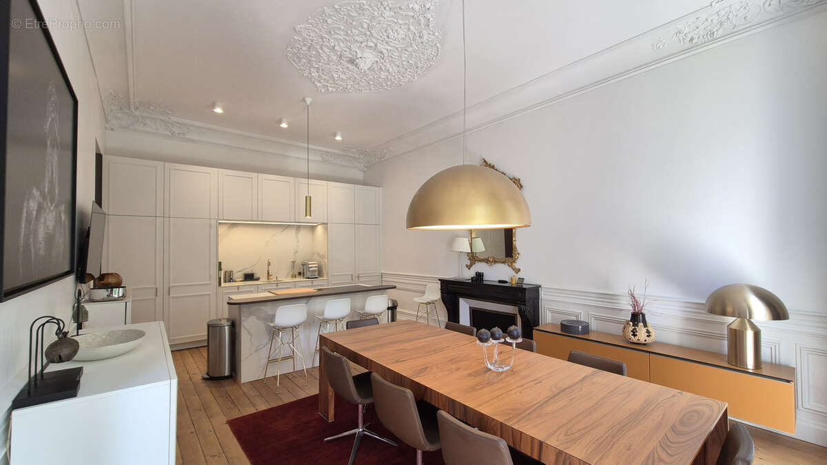 Appartement à BORDEAUX