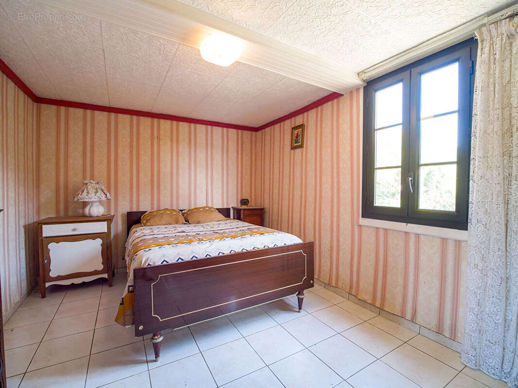 Propriété de près de 2 Hectares secteur GEAUNE - photo 6