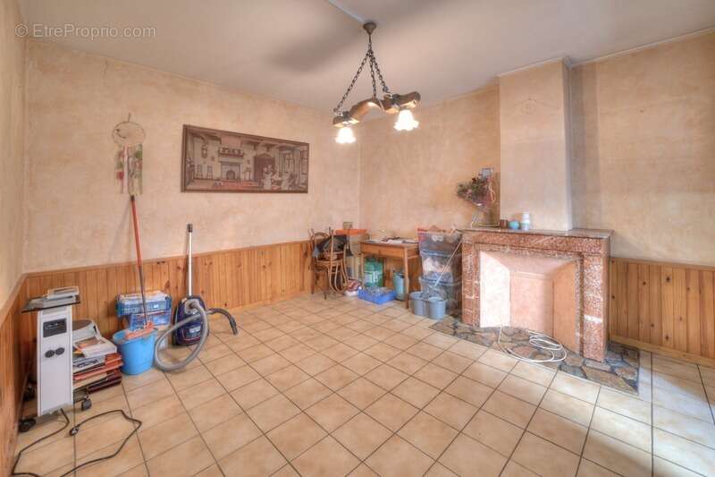 Maison à BELLEGARDE-SUR-VALSERINE