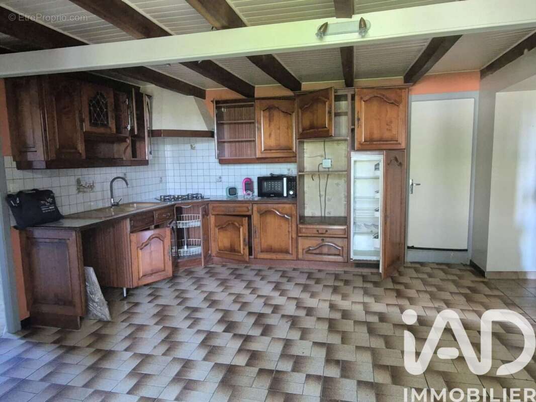 Photo 2 - Maison à LA CHAPELLE-BATON