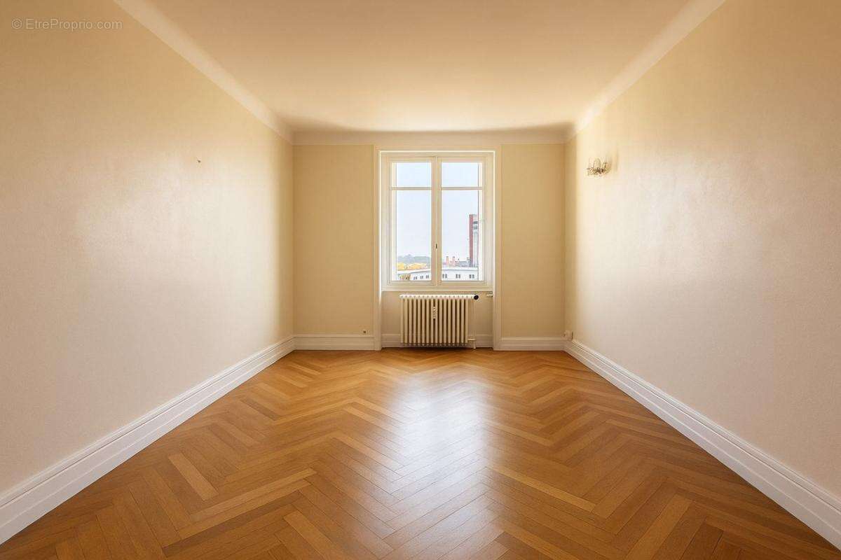 Appartement à LYON-6E