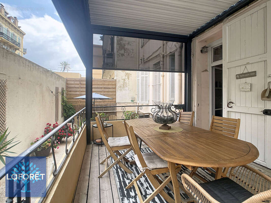 Appartement à CANNES