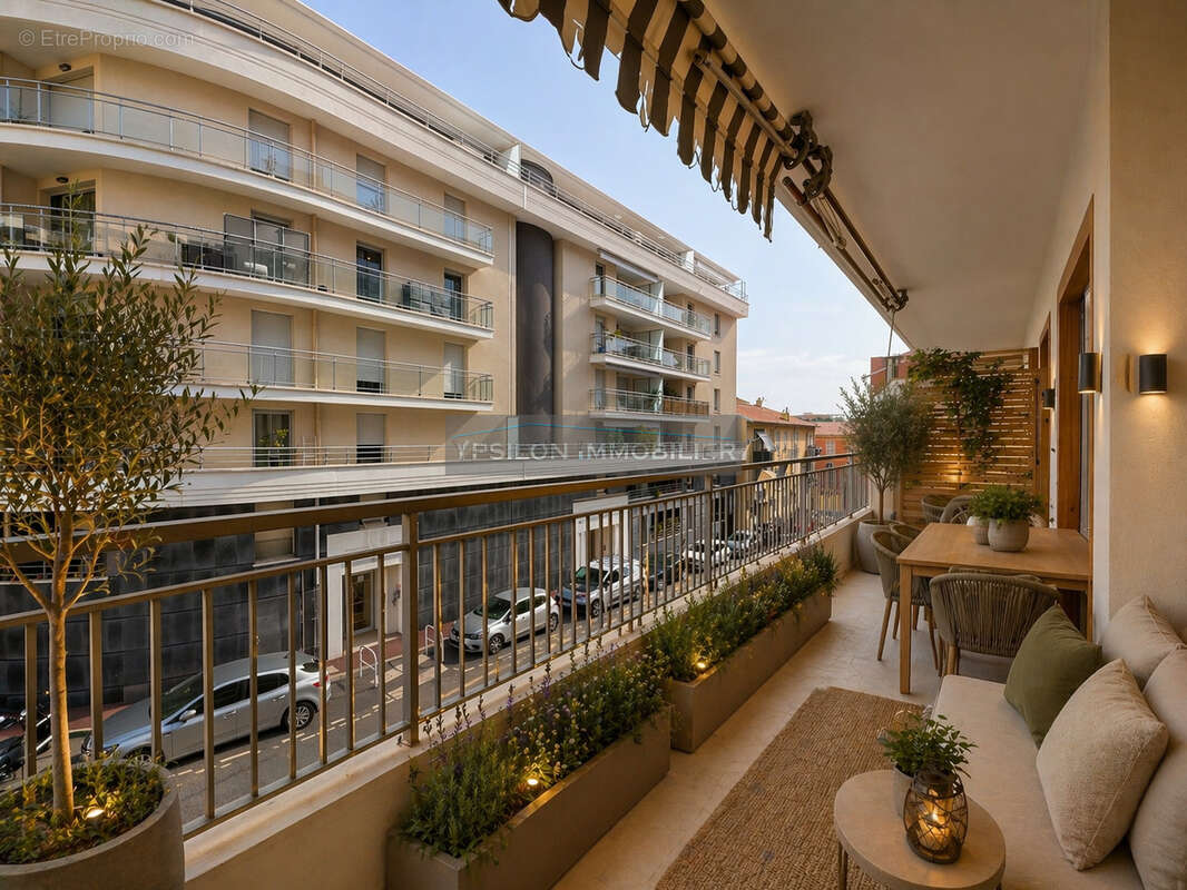 Appartement à BEAUSOLEIL