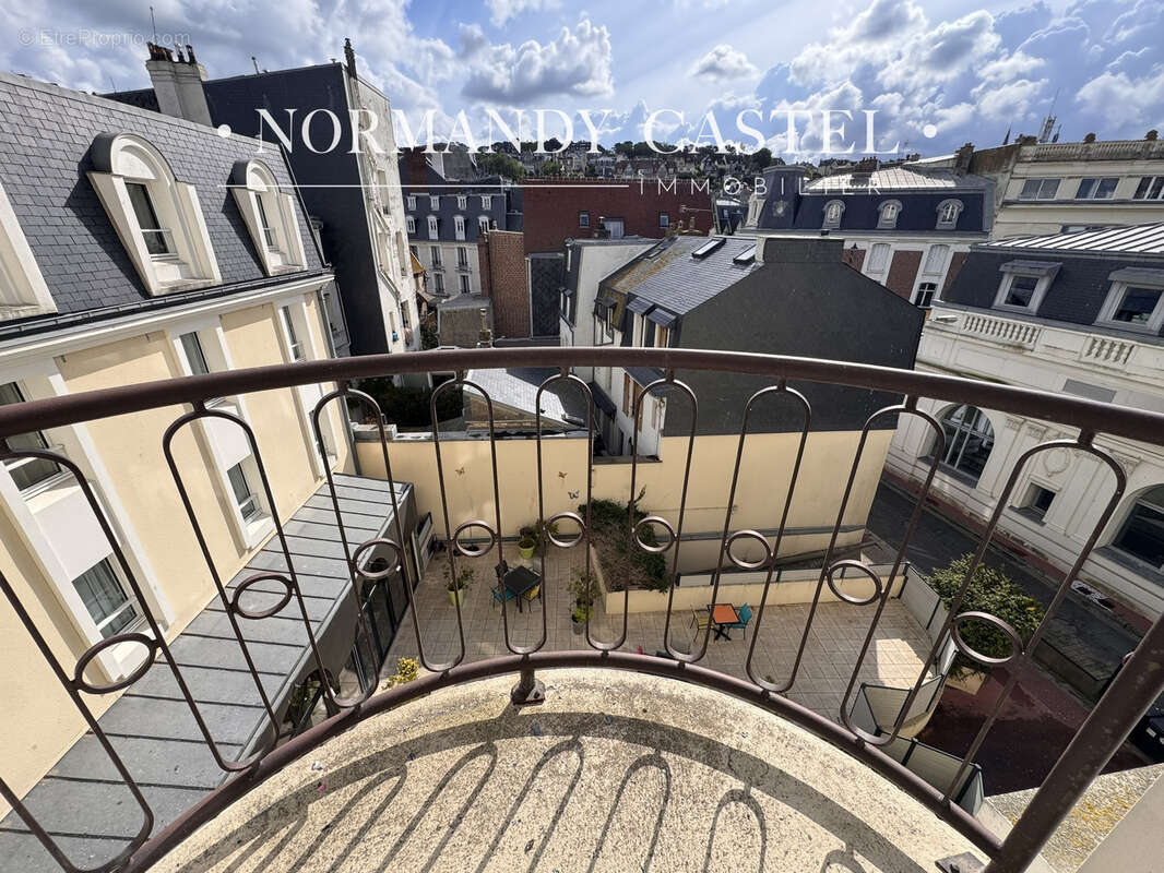 Appartement à TROUVILLE-SUR-MER