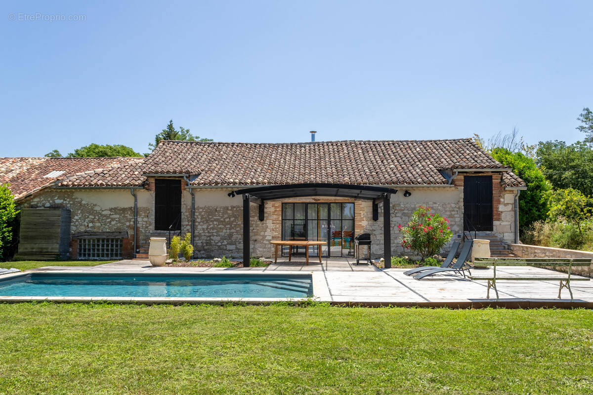 Maison à LAUZERTE