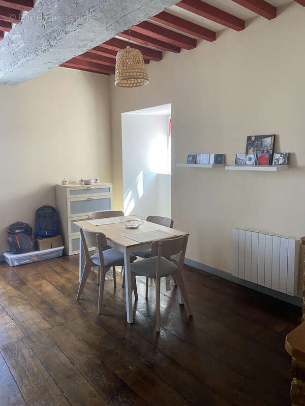 Appartement à JANZE