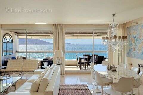 Appartement à MARSEILLE