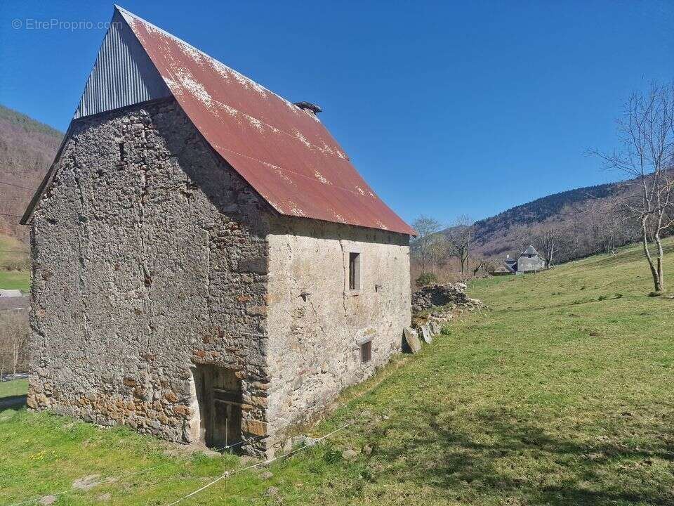 Maison à BEAUDEAN