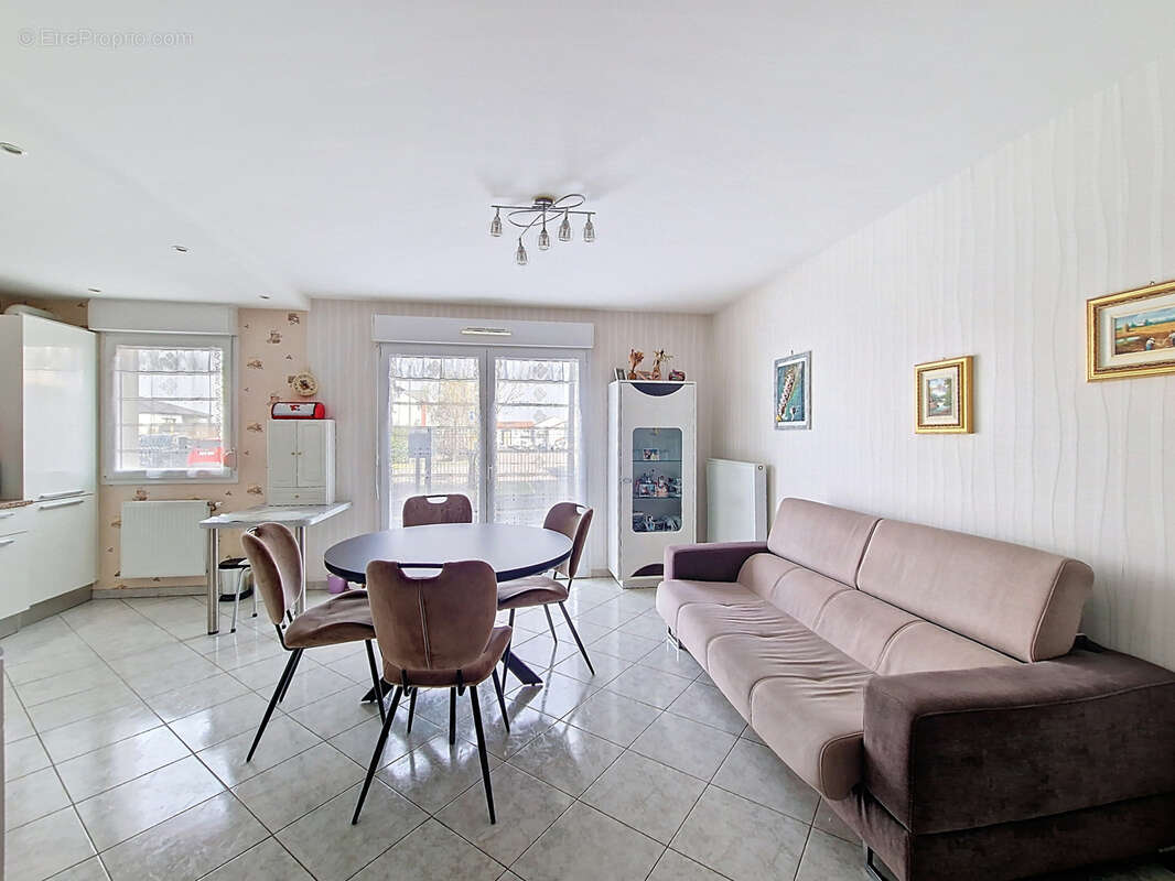 Appartement à GUENANGE