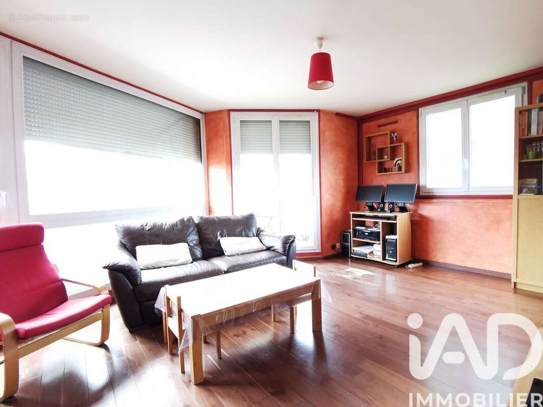 Photo 2 - Appartement à CHELLES