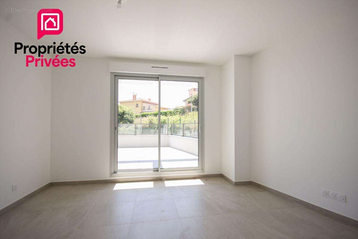 Appartement à BEAUSOLEIL
