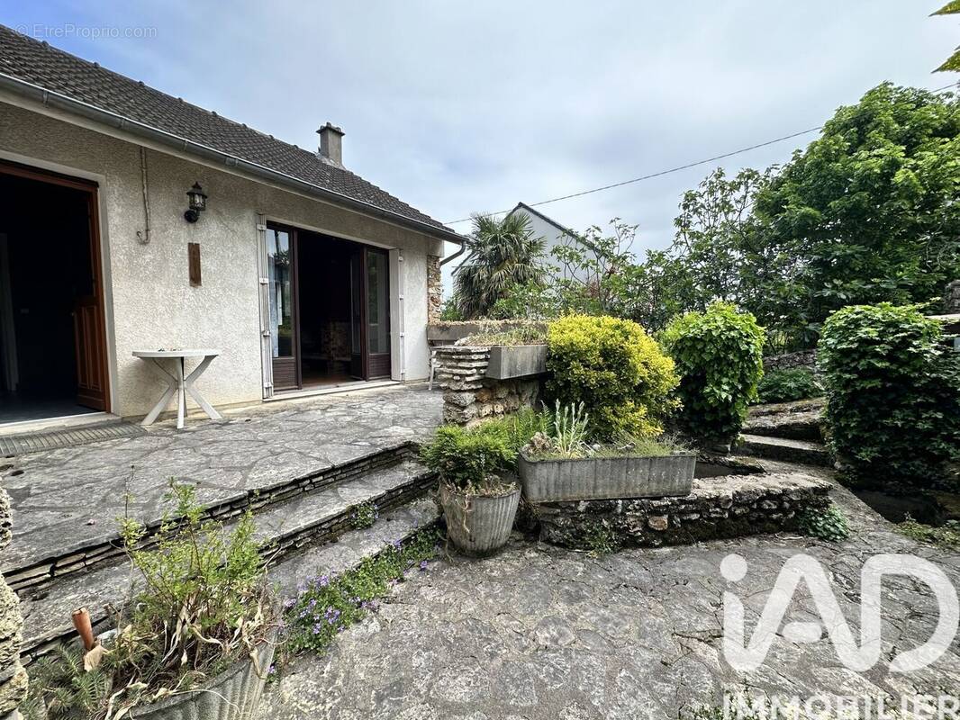 Photo 1 - Maison à RIS-ORANGIS