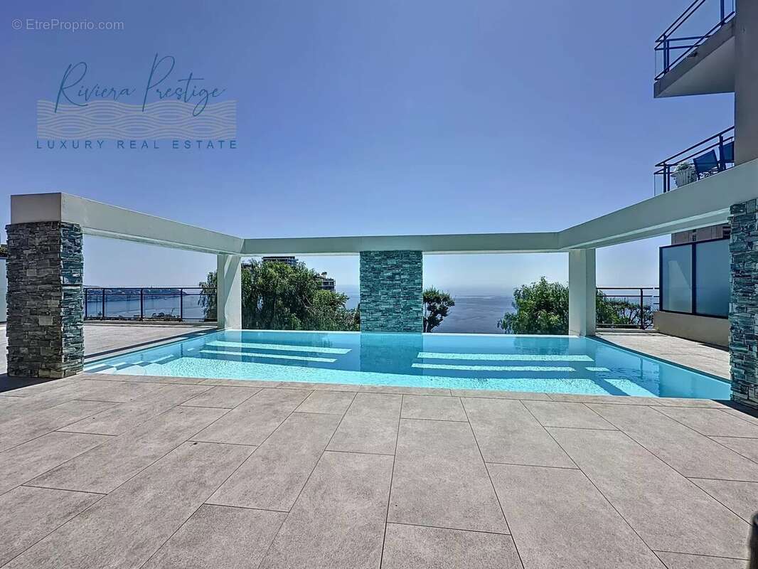 Appartement à BEAUSOLEIL