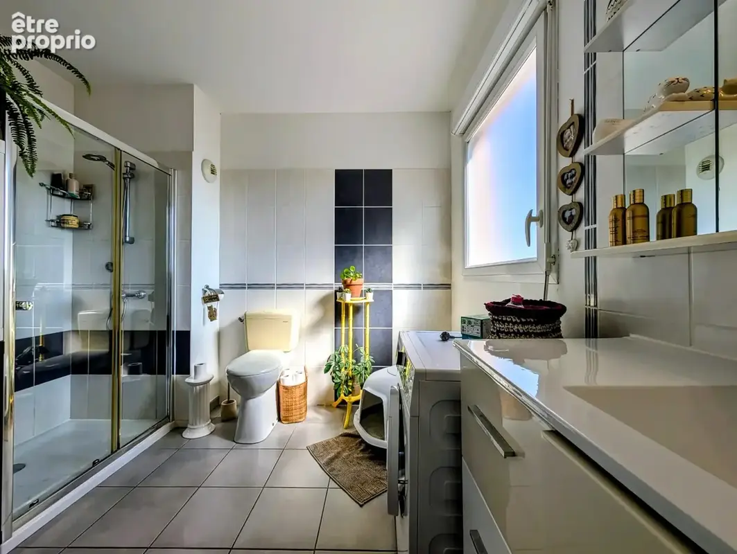 Appartement, jouissance exclusive du jardin privatif, vue sur rade, petite copropriété en impasse . Le Rody - GUIPAVAS (29) - photo 5