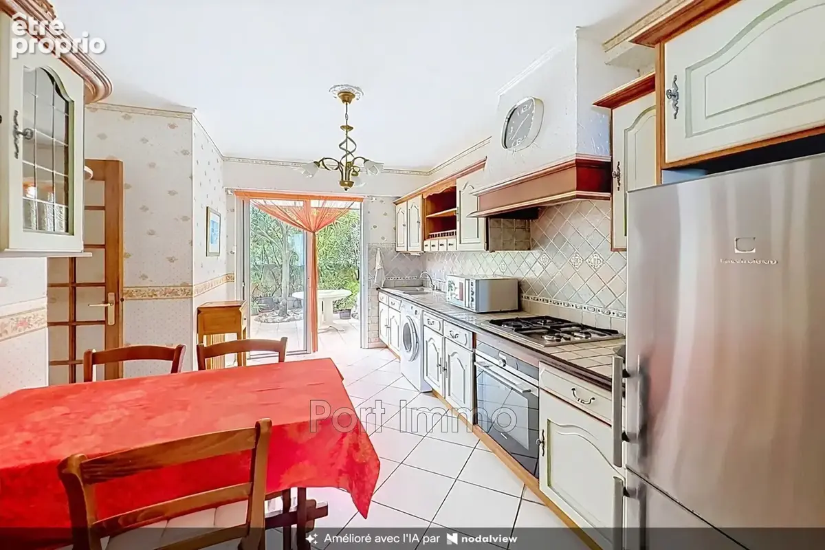 Maison 4 pièces 105 m² à vendre à Saint-Laurent-Du-Var (06700) - photo 5