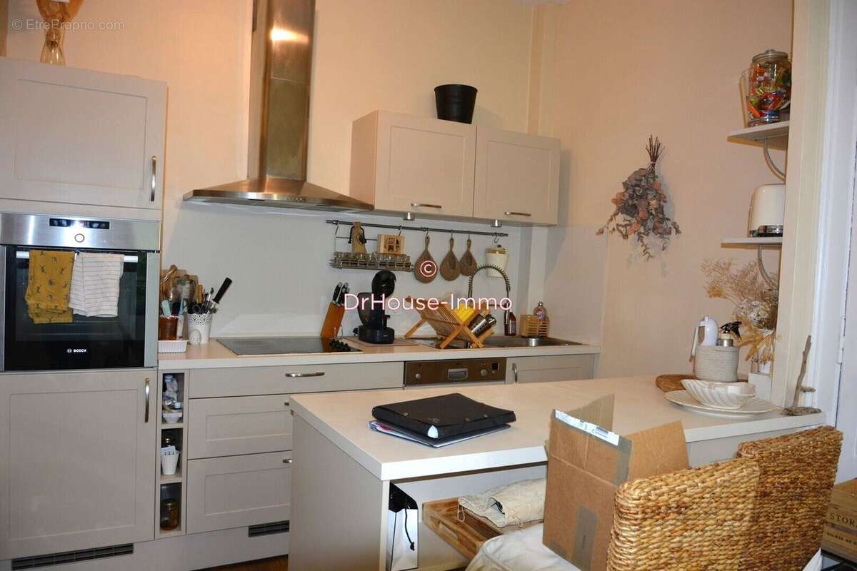 Appartement 143 m² à Limoges  - photo 9