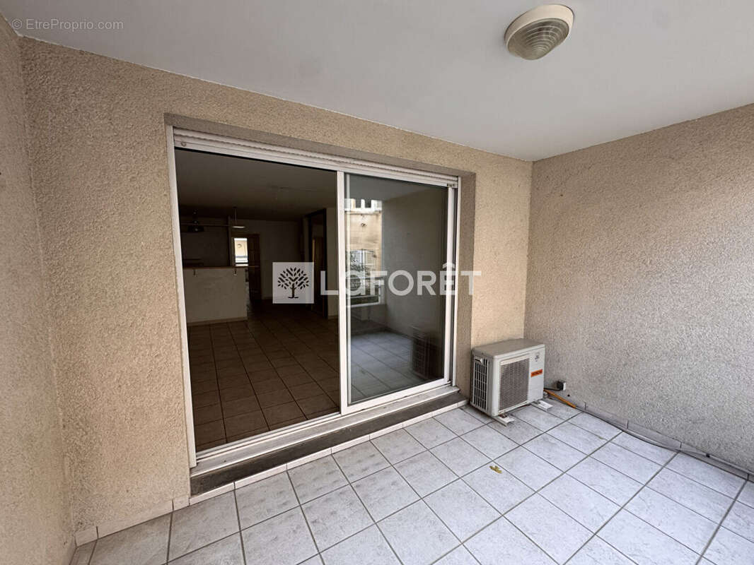 Appartement à MARSEILLE-8E
