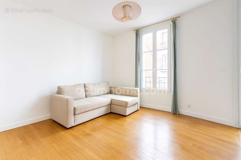 Appartement à LEVALLOIS-PERRET