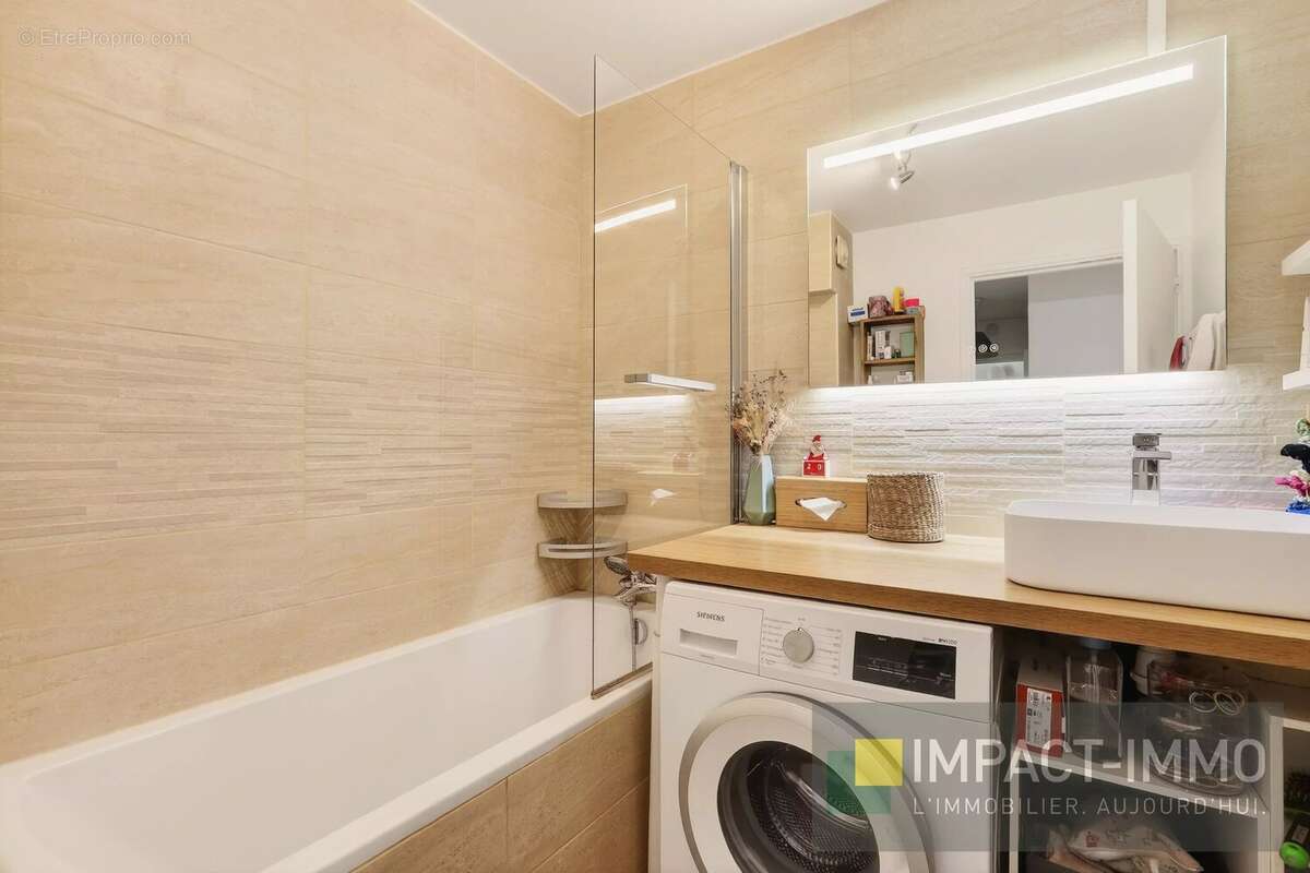 Appartement à ASNIERES-SUR-SEINE