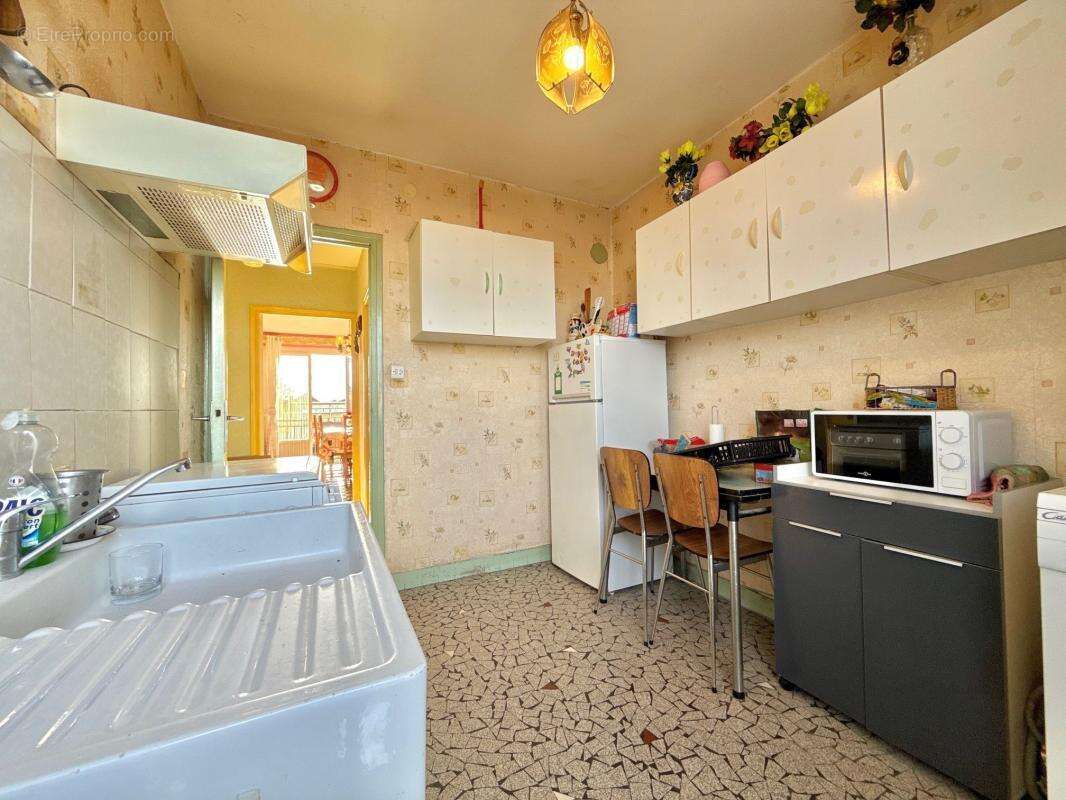 Appartement à CHENOVE