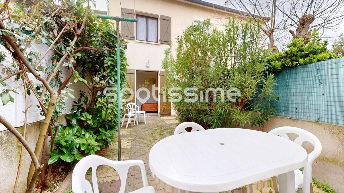 Maison à AGDE