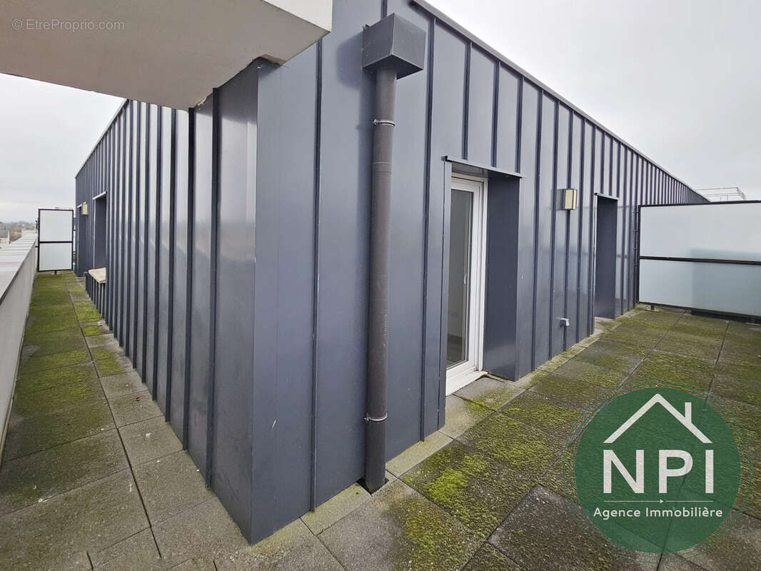 Appartement à VAUX-LE-PENIL