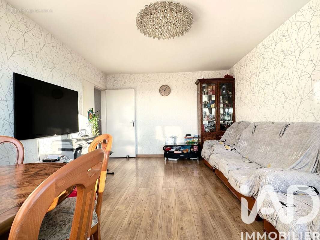 Photo 3 - Appartement à PARIS-18E